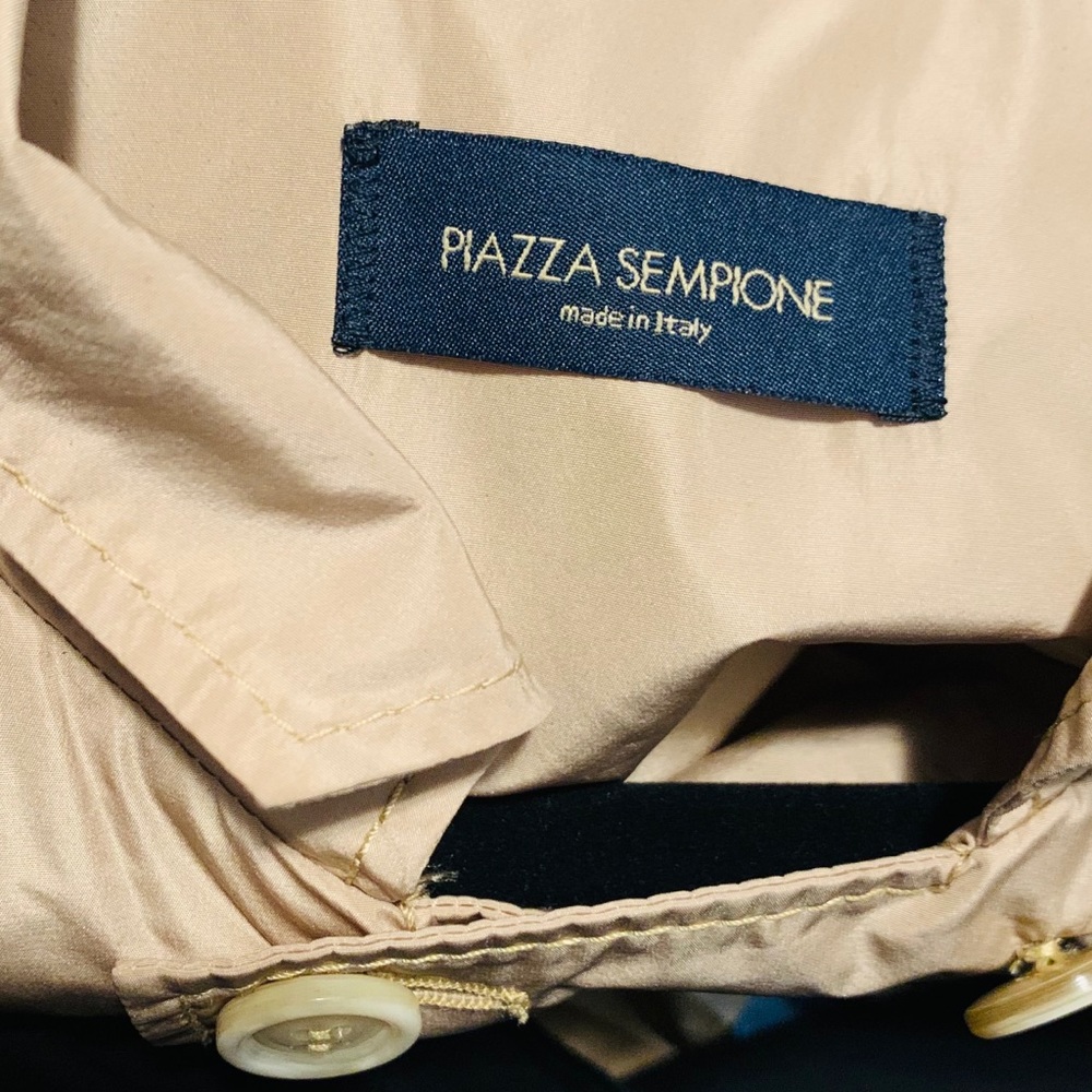 Raincoat never used